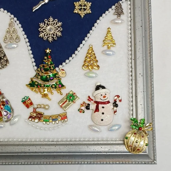 Festive Holiday Wall Art with Silver Frame - Picture 3 of 8